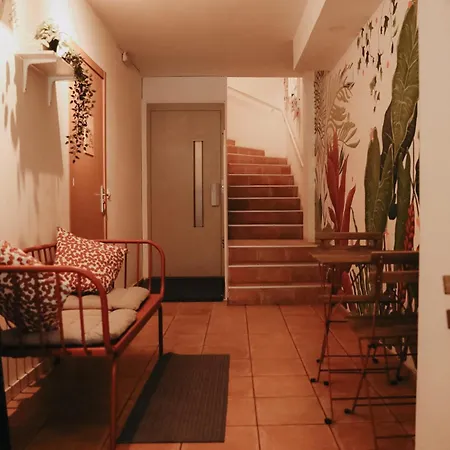 Hostal Onefam Batllo Barcelona