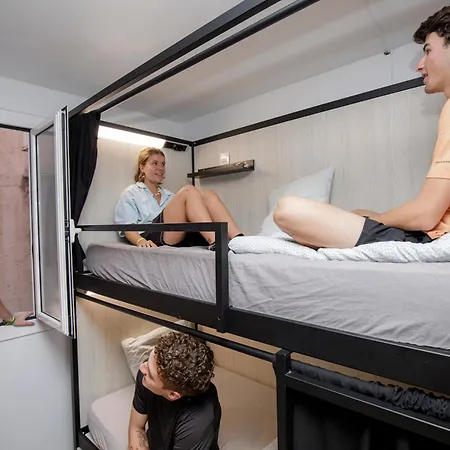 Onefam Batllo Hostel Barcelona