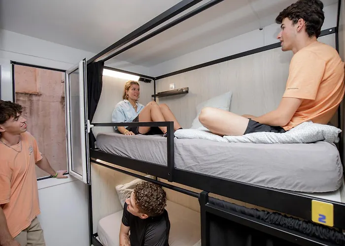 Onefam Batllo Hostel Barcelona